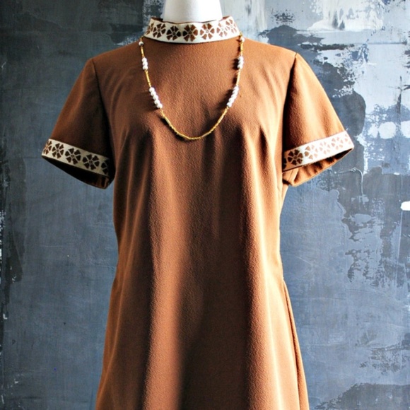 Vintage Dresses & Skirts - Beautiful 1960s Shift Dress; Brown Midi Dress